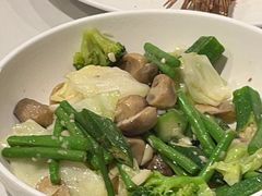 -美奈小馆·越南料理(中航城君尚购物中心店)