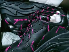 -BALENCIAGA(德基广场店)
