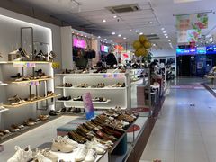 -摩登百货(岗顶店)