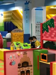 -莫莉幻想儿童乐园(绍兴金帝银泰城店)