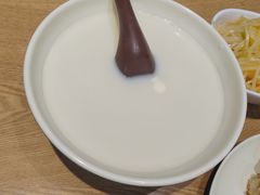 -三好食堂(煎饺·馄饨·肉饼米线·盛世广场店)