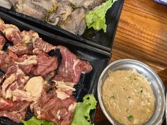 -韩风烤牛肉冷面店
