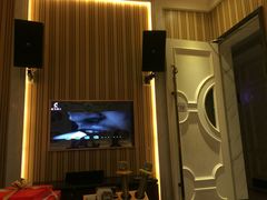 -皇马纯KTV·量贩·聚会(民治店)