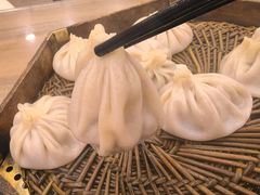 牛肉灌汤小笼包-西安贾三灌汤包·回坊小吃·清真炒菜(北院门总店)