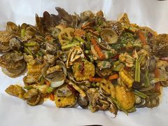 -东来菜馆•手抓海鲜家常菜•海鲜锅贴(鸽子窝店)