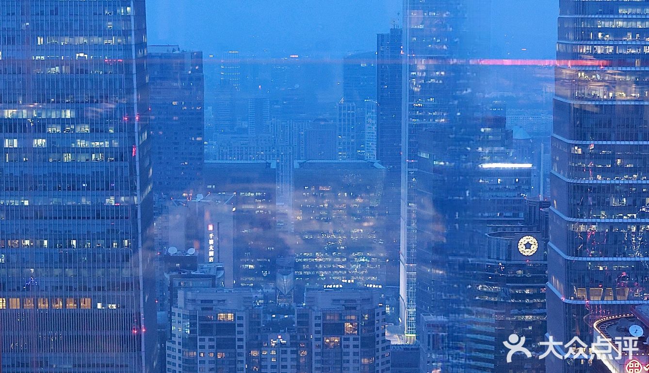 从白天到夜晚的浪漫 京城绝美高空景观餐厅