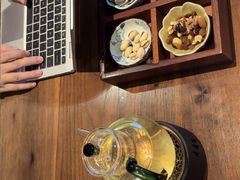-梅间堂茶馆(绿地缤纷城店)