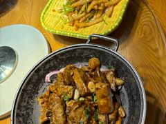 臭干子烧肥肠-黄泥岗·地道湖北菜(奥特莱斯店)