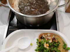 -百品聚旋转火锅(号外店)