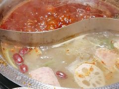 -廖掌柜·重庆鲜货火锅(上海首店)
