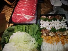 -慢丽江·云南野生菌土鸡锅(西山店)