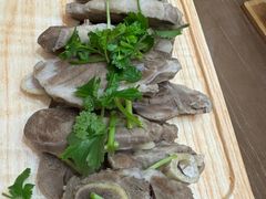 -新疆伊秀清真餐厅
