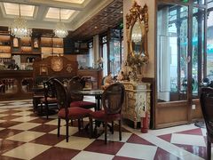 -秘密旅行Bonjour(黑金冠 江南西店)