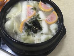-拌来拌去石鍋拌飯(文鼎店)