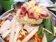 -烤路里·韩国品质自助烤肉(石路天虹4号店)