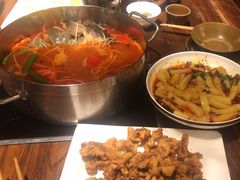 -苗家大院酸汤鱼(贵阳北站店)