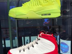 -Air Jordan(世贸天阶店)