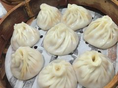 -莱莱小笼·乔艾