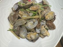 -黄泥岗·地道湖北菜(奥特莱斯店)