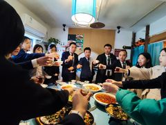 -兔行天下-鸿鹤鲜锅兔(中海国际店)