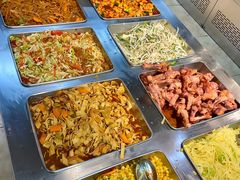 -食里香自助快餐(香槟小镇店)