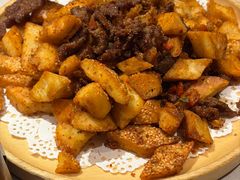 风味馕炒肉-耶里夏丽·丝路新疆菜·清真食品(徐汇南丹东路臻选店)