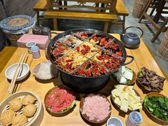 -白乐天毛肚火锅馆(南滨路店)