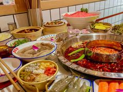 -贤合庄卤味火锅(安吉万达店)