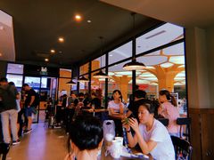 大堂-星巴克(舟山蜈蚣峙店)