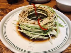 -云海肴·汽锅鸡·云南菜(天山百盛优客店)