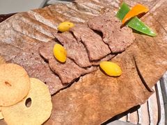 -本源食集 日式烧肉·炉端烧(东海缤纷店)