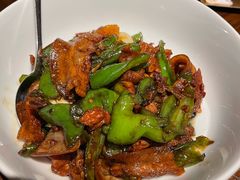 大碗辣椒炒黑猪肉-隐厨·中国菜馆(三里屯T+MALL店)