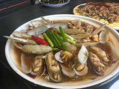 -鑫悦楼煎蟹·16年海鲜大排档