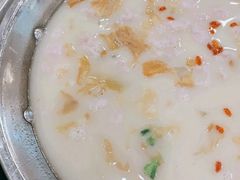 -老来福·非遗酸汤兔(凯旋路店)