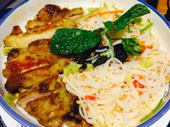 -美奈小馆·越南料理(中航城君尚购物中心店)