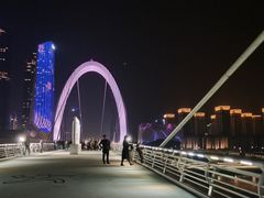 -南京眼步行桥