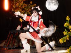 -米游妙妙屋cosplay换装自拍摄影体验馆