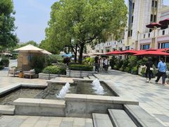 -比斯特上海购物村精品奥特莱斯