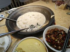 -陈大锅·岳阳鱼馆·地道岳阳菜(美食街店)