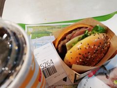 -麦当劳(东直门外大街店)
