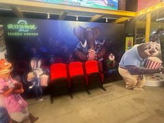 -CGV星星影城(颐堤港ScreenX店)