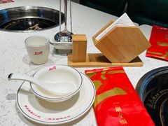 -三人行骨头王火锅(长寿店)