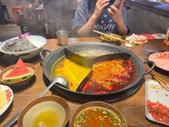 -萍姐火锅·公路夜市(武汉首店)