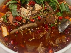 特色毛血旺-蝶园·装修中(BFC外滩金融中心店)