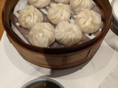 -馋三尺蟹粉小笼(人民广场店)