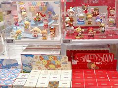 -泡泡玛特POPMART(世豪广场店)