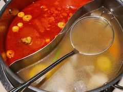 -左庭右院鲜牛肉火锅(浦江欢乐颂店)