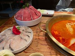 -小龙坎火锅(湖滨银泰in77店)