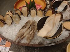 -牛YO寿喜烧·铁板烧和牛火锅自助(市府恒隆店)