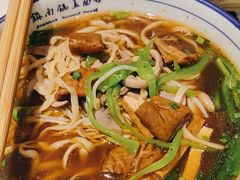 -镇南锅盖面馆(解放路店)